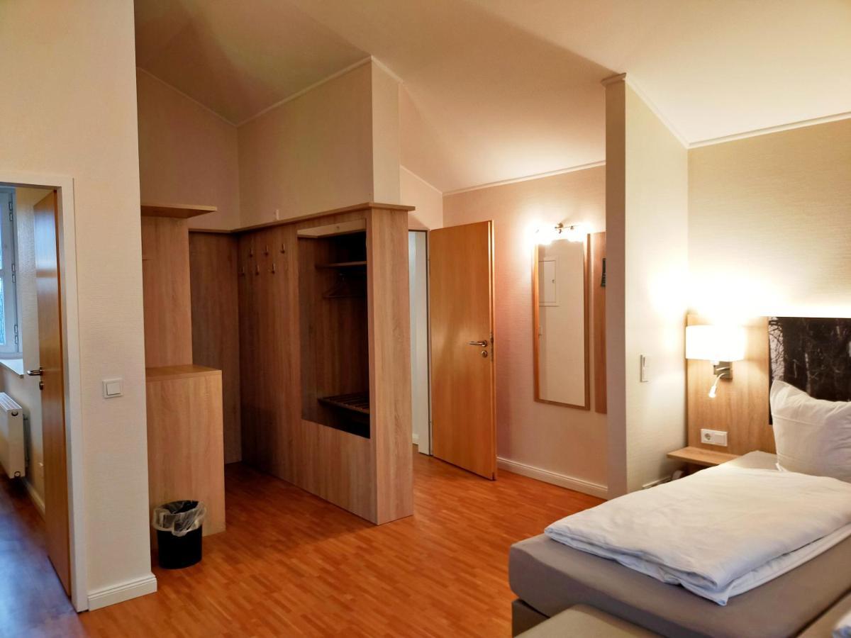 Hotel Xtra Gleis Герстель Екстер'єр фото
