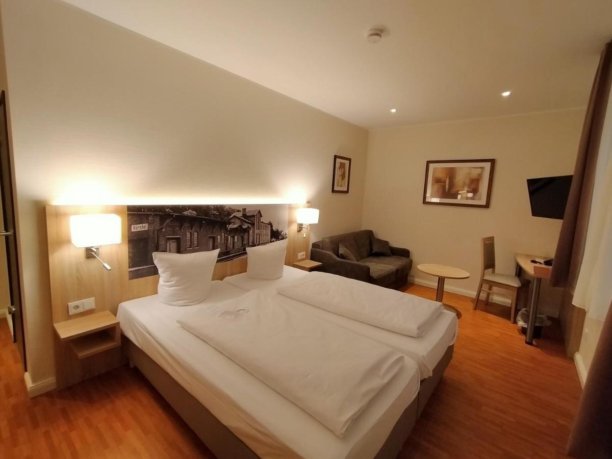 Hotel Xtra Gleis Герстель Екстер'єр фото